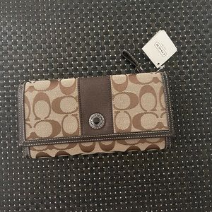 COACH Women's Brown Legacy Signature Checkbook Wallet